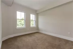 10 St George St, Boston, MA 02118 - Photo 8