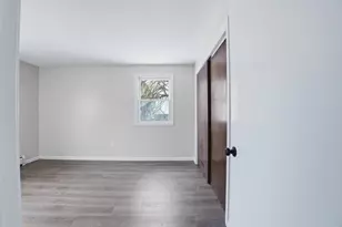 71 Mystic St, Fall River, MA 02724 - Photo 16