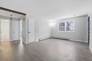 71 Mystic St, Fall River, MA 02724 - Photo 8