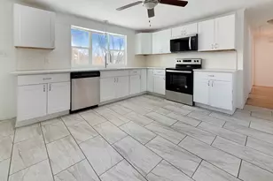 12 Annette St, Methuen, MA 01844 - Photo 2