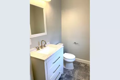 281 Belgrade Ave #3, Boston, MA 02131 - Photo 12