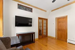 26 Summer St, Marblehead, MA 01945 - Photo 8