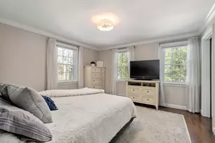 174 S Main St, Sherborn, MA 01770 - Photo 20