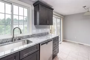 33 Ice Pond Rd, Attleboro, MA 02703 - Photo 4