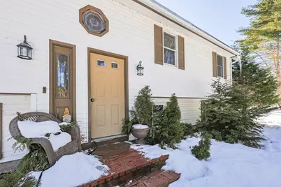 10 Colleen Way, East Bridgewater, MA 02333 - Photo 2