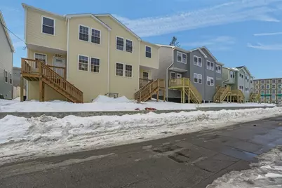 25 Lebanon St #C, Fall River, MA 02723 - Photo 2