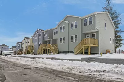 25 Lebanon St #C, Fall River, MA 02723 - Photo 4