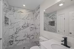 25 Lebanon St, Fall River, MA 02723 - Photo 20