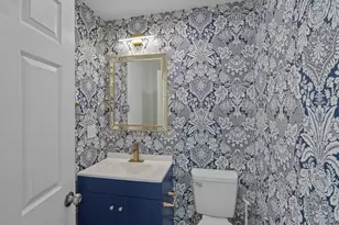 25 Lebanon St, Fall River, MA 02723 - Photo 12