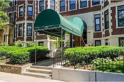 378 Riverway #3, Boston, MA 02115 - Photo 28