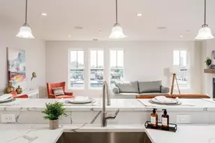 45 L St, Boston, MA 02127 - Photo 10