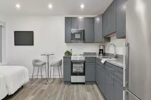 585 Essex St, Lynn, MA 01901 - Photo 2