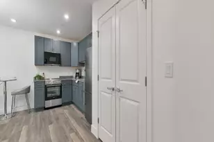 585 Essex St, Lynn, MA 01901 - Photo 6