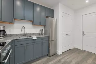 585 Essex St, Lynn, MA 01901 - Photo 4