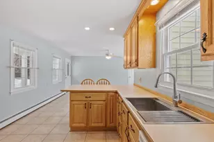 20 Lovell St, Westminster, MA 01473 - Photo 8