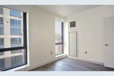 1 Canal St. #802, Boston, MA 02114 - Photo 6
