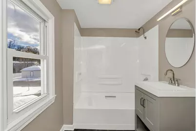 18 Noble St, Westfield, MA 01085 - Photo 10