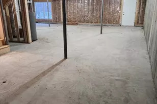 32 Four Seasons Dr, Hampstead, NH 03841 - Photo 30