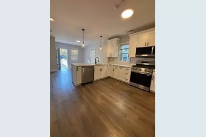 22 Madison Ave #1, Cambridge, MA 02140 - Photo 2