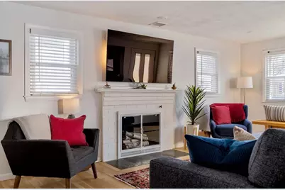 15 Vogel Street, Boston, MA 02132 - Photo 8