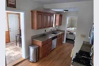 187 Hamilton St, Saugus, MA 01906 - Photo 8