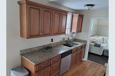 187 Hamilton St, Saugus, MA 01906 - Photo 6