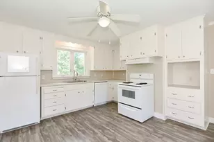 118 Main St, Norfolk, MA 02056 - Photo 16