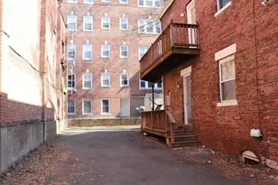 12 Regent St, Cambridge, MA 02140 - Photo 22