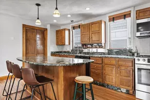 84 G St, Boston, MA 02127 - Photo 4