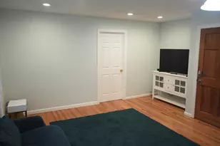 12 Regent St, Cambridge, MA 02140 - Photo 30