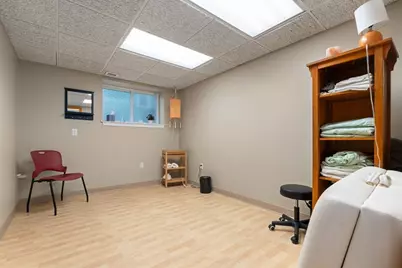 61 Massachusetts, Arlington, MA 02474 - Photo 12
