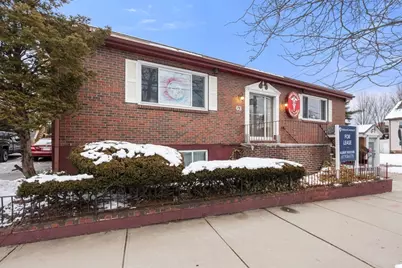 61 Massachusetts, Arlington, MA 02474 - Photo 22