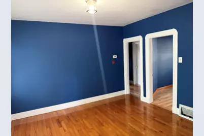 15 Acorn St #1, Malden, MA 02148 - Photo 6