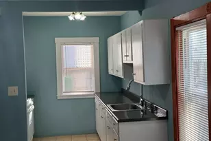 15 Acorn St, Malden, MA 02148 - Photo 10