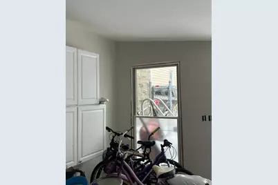 210 Clifford St., New Bedford, MA 02745 - Photo 16