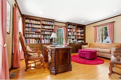 253 Highland St, Weston, MA 02493 - Photo 10