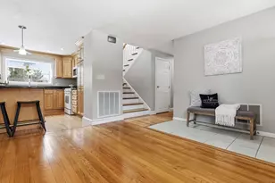 40 Glen Dr, Peabody, MA 01960 - Photo 6