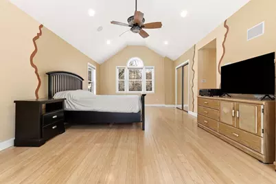 40 Glen Dr, Peabody, MA 01960 - Photo 16