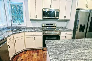 72B Cottage Ln - (Sf), Templeton, MA 01468 - Photo 2