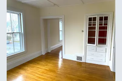 17 Avon Street #2, Melrose, MA 02176 - Photo 4