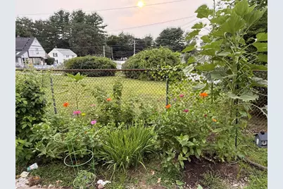 13 Harwood St, Oxford, MA 01540 - Photo 34