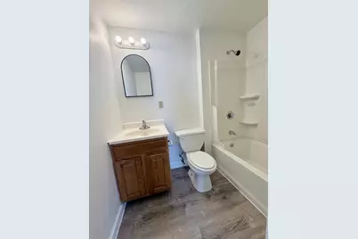 7 Cottage Street #2, Worcester, MA 01609 - Photo 8