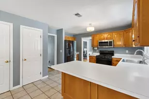 1 Maura Elizabeth Ln, Foxboro, MA 02035 - Photo 14