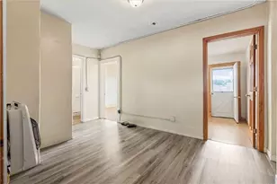 60 Rathbun St, Woonsocket, RI 02895 - Photo 22