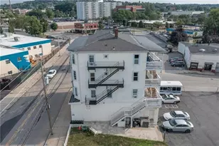 60 Rathbun St, Woonsocket, RI 02895 - Photo 8