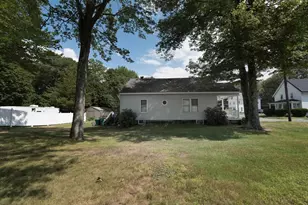 32 Clifton St, Fitchburg, MA 01420 - Photo 24