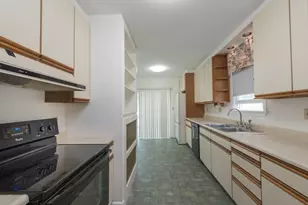 32 Clifton St, Fitchburg, MA 01420 - Photo 10