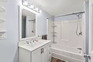 215 Merrimac St, Newburyport, MA 01950 - Photo 24