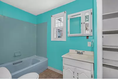 85 Kinsman Street, Lowell, MA 01852 - Photo 8