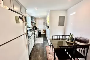 144 Robbins St, Waltham, MA 02453 - Photo 2